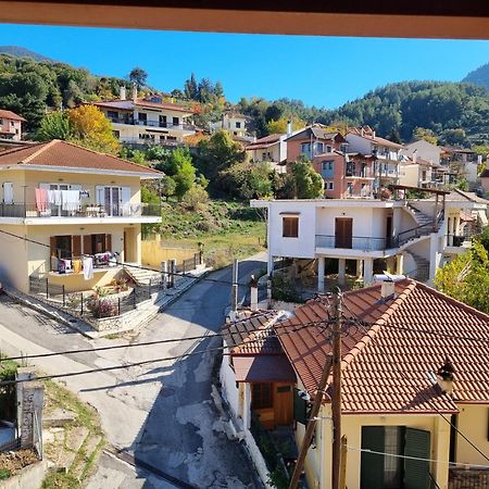 Kalavrita Krinides Apartment And Attics Экстерьер фото